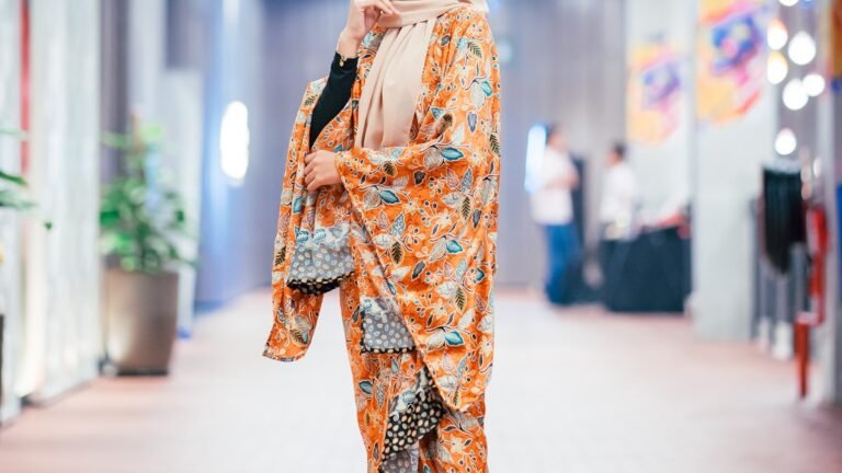 15 Fashion Wanita Terlaris di Shopee 2026: Tas, Kaos, sampai Gamis Premium